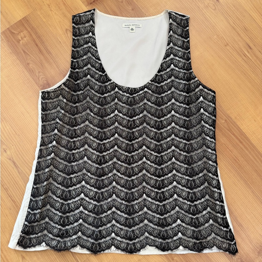 Banana Republic XL Black and White Lace Tank Top